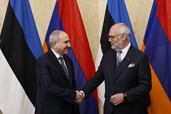 Prime Minister Nikol Pashinyan Meets with Estonian President Alar Karis During Official Visit to Tallinn • MassisPost