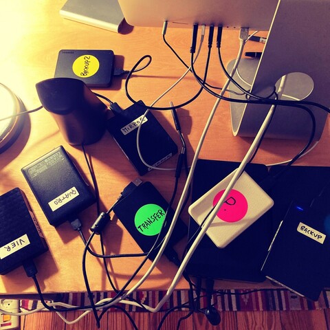 Ansammlung von Computerfestplatten
